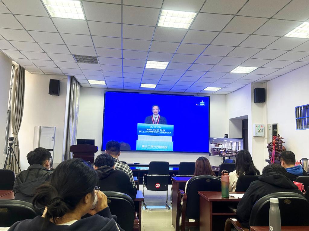 crown中国官方网站