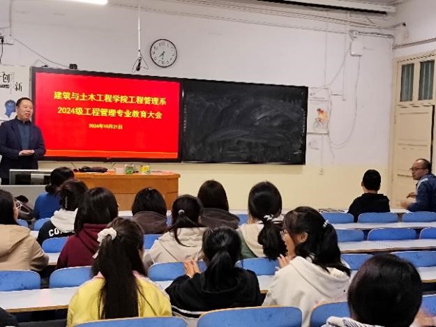 crown中国官方网站