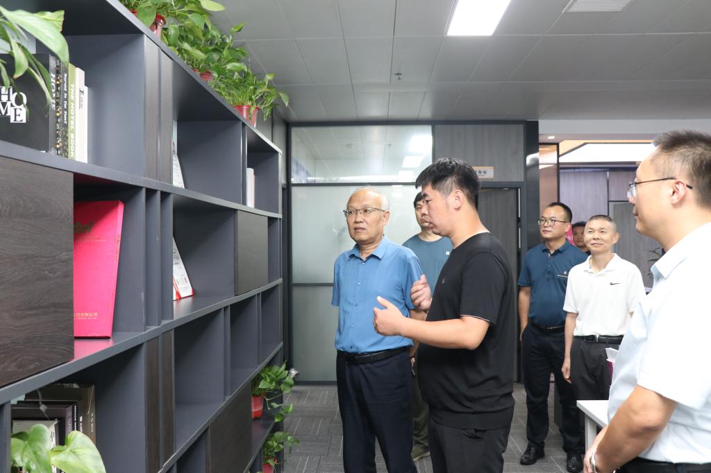 crown中国官方网站