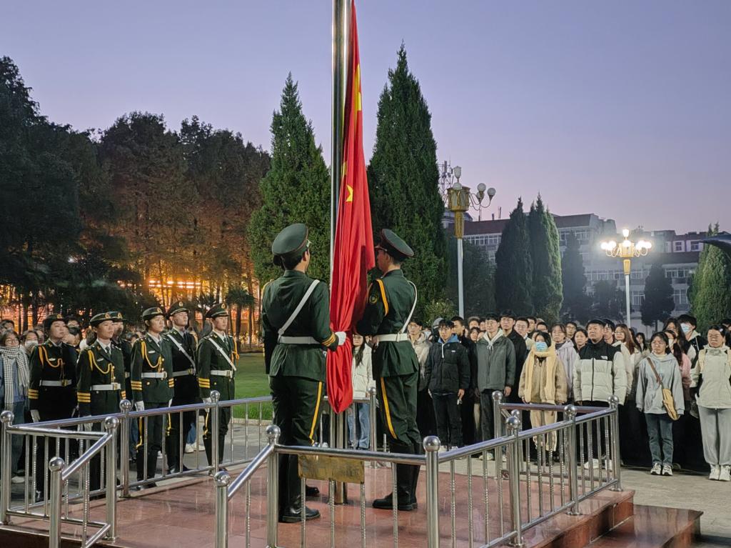 crown中国官方网站